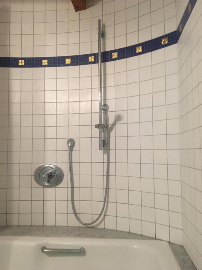 Charmante Maison Villageoise 5 Personnes Happyday Neuchatel Saint-Blaise المظهر الخارجي الصورة